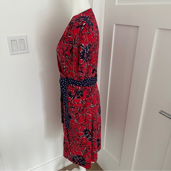 LILLY PULITZER Adalie Red Floral Print Wrap Dress Size Medium *L16 - Picture 4 of 4